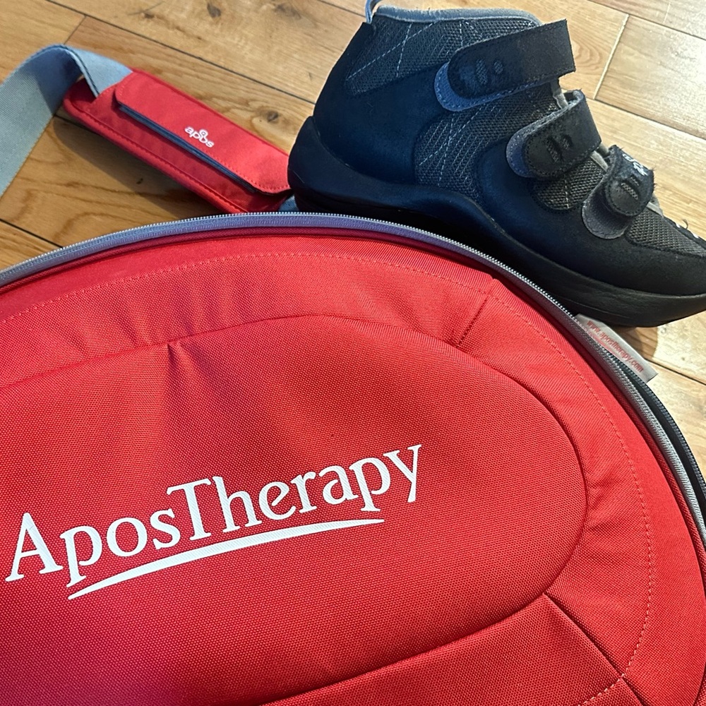 Apostherapy therapeutic Black Athletic Shoes for Women